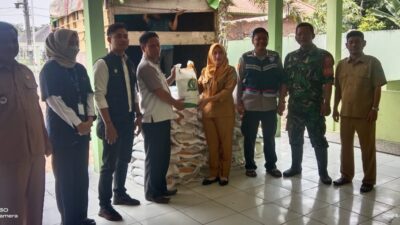 Polsek Penukal Abab Hadiri Giat Pendistribusian Beras Cadangan Pangan Pemerintah