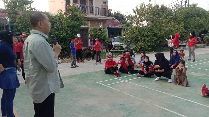 Senam Sehat bersama Nyumarno di Perumahan Bumi Citra Lestari