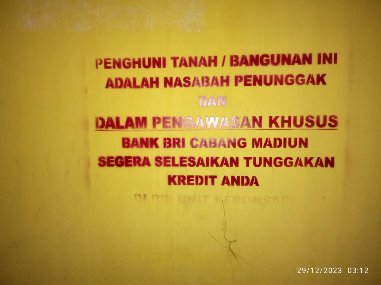 Usai Bayar Separo Pinjaman, Nasabah Bank BRI di Madiun, Rumahnya Malah Dicat Pilok