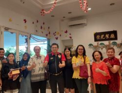 Bersama Keluarga Alvin Lim Rayakan Tahun Baru di Sinar Lestari Restoran