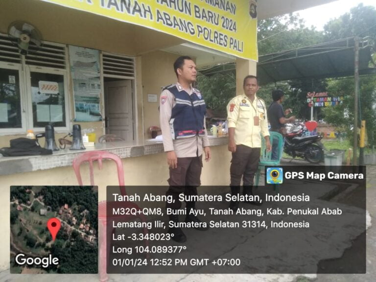 Kapolsek Tanah Abang AKP Darmawansyah SH Menunjukkan keterlibatannya Yang Aktif Dalam Menjaga keamanan Desa Bumi Ayu