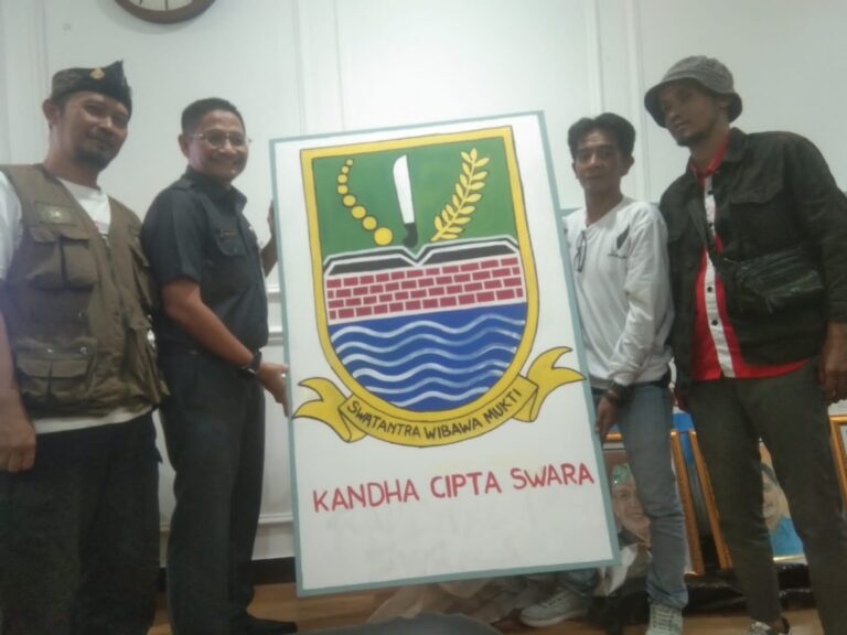 Kadisbudpora Kabupaten Bekasi, Iman Nugraha Apresiasi Acara KANDHA CIPTA SWARA yang Dihelat KOMPEKSI pada Malam Tahun Baru