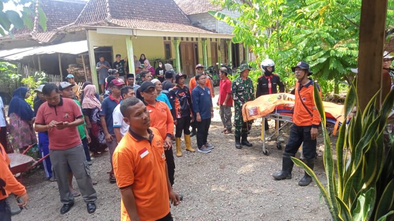 Bermain Air, Santri Ponpes Kedung Kenong Tewas di Bengawan Madiun