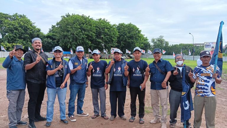 Adang Ahmadi Bersama Tim Kasad Hadiri Kampanye Terbuka Capres Anis Baswedan di Stadion Mini Cikarang Utara