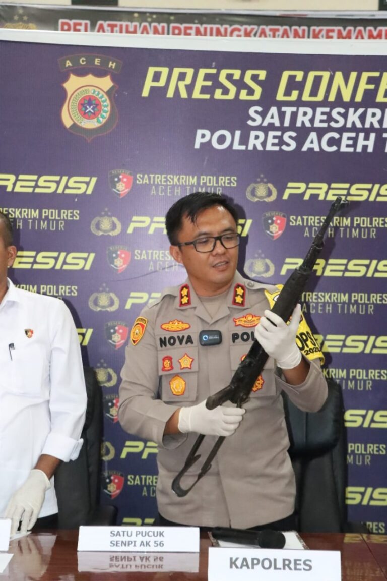 Dua Pucuk Senjata Api Diduga Sisa Komplik Aceh Dulu Diserah  Ke Polres Aceh Timur