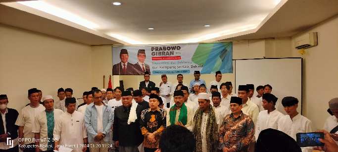 Guru Ngaji dan Kiai Kampung Serta Ajengan Se-Kabupaten Bekasi Deklarasikan Dukungan Untuk Prabowo dan Gibran