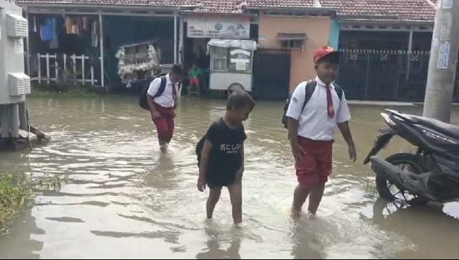 Perumahan BCR Cibarusah Bekasi, 2 Hari Direndam Banjir