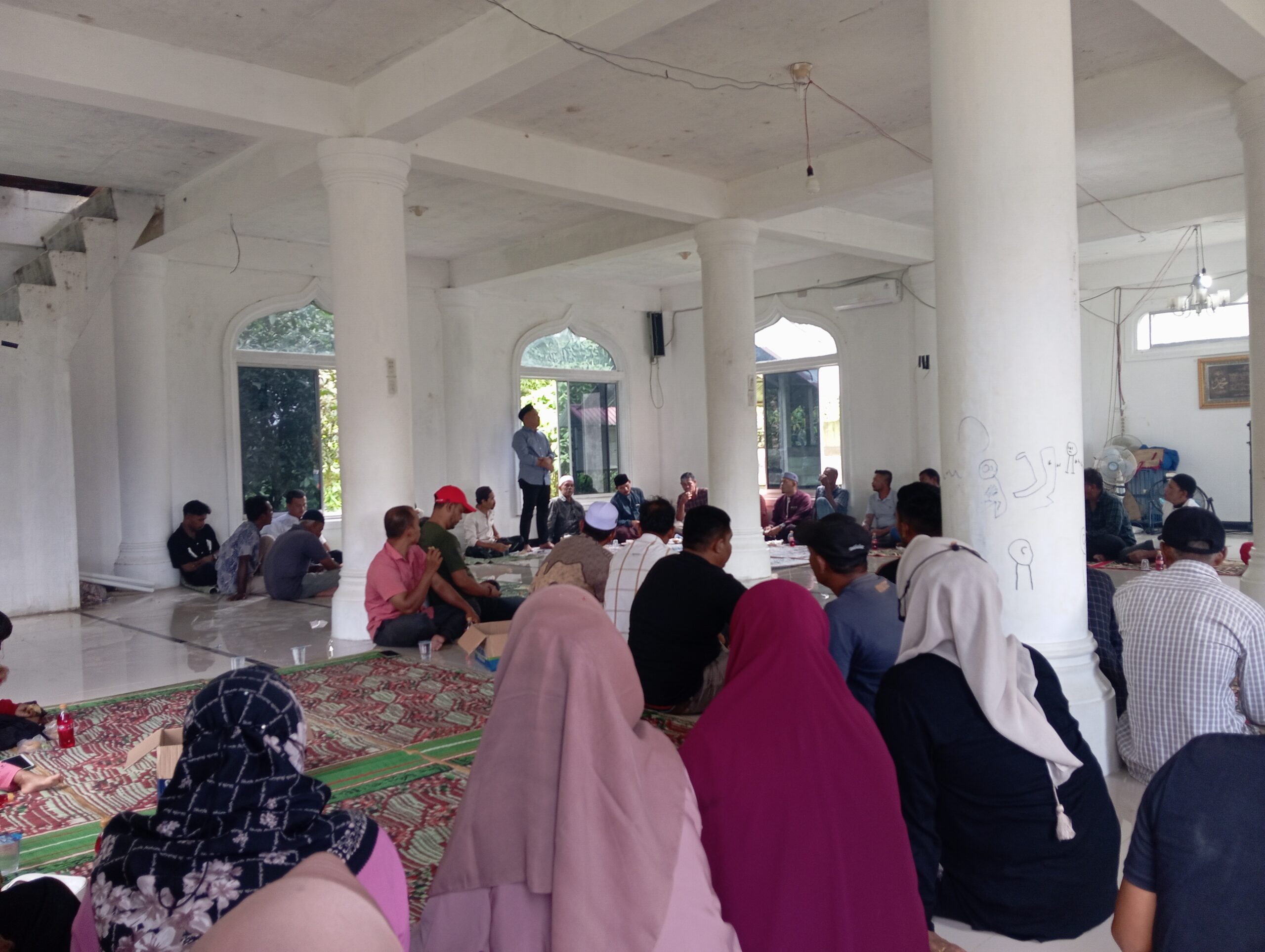 Azhari M, Nur (Haji Maop) Hadir Di Acara Pengukuhan Di Kecamatan Darul Aman