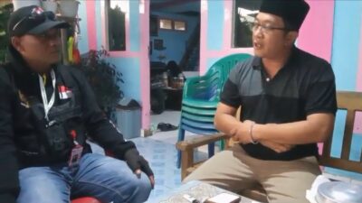 Yudi hasni Ketua Forum Kades dan Wakil 1 Apdesi Sumatera Selatan Kecamatan Sukamerindu (Kanan) saat diwawancarai awak media, Sabtu,(20/01/2024)