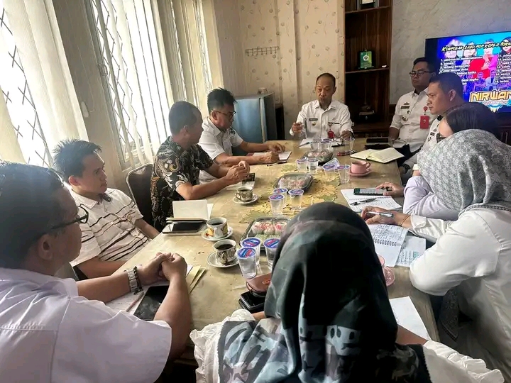 Pemda Lampung Utara Gelar Rapat Guna Membahas Dan Menyikapi Ketersedian,Pasokan Cadangan,Dan Distribusi Beras Guna Menghadapi Bulan Ramadhan Dan Hari. Raya Idul Fitri