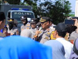 Polres Lampung Utara Amankan Aksi Damai Forum Suara Masyarakat Lampung  di Kantor Bawaslu dan KPU