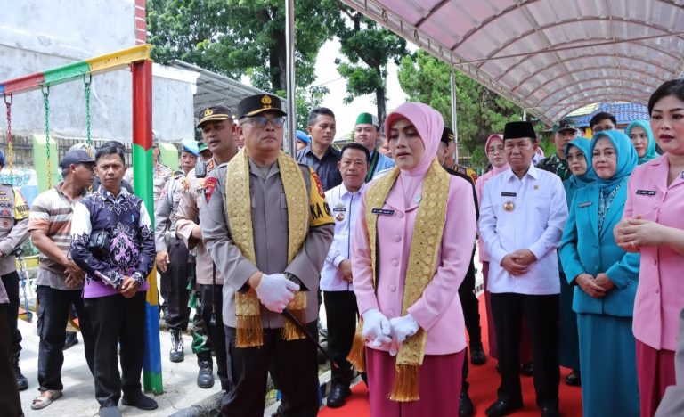 Kapolda Lampung Resmikan Rehabilitas SMA dan Peletakan  Batu Pertama  pembangunan  TK  Bhayangkari