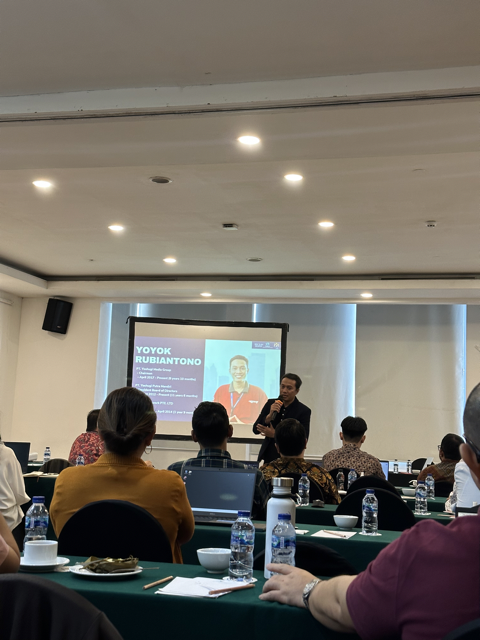 Workshop "Digital Marketing For Export" Kadin Indonesia Trading House Berlangsung Sukses Perkenalan Pembicara Utama, Pak Yoyok Rubiantono