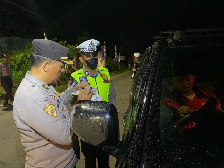 Tim UKL II Polres PALI Melakukan kegiatan KRYD (Razia Terpadu) Dengan Fokus Pada Pencegahan Pekat 3C