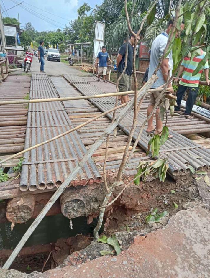 Jembatan Penghubung Dua dan Tiga Kecamatan di Kabupaten Pali Amblas