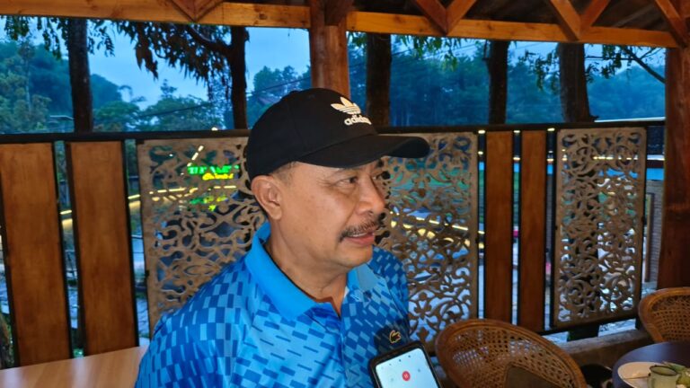 Penjabat Bupati Garut sampaikan Selamat Kepada KPU Kabupaten Garut Priode 2024 – 2029