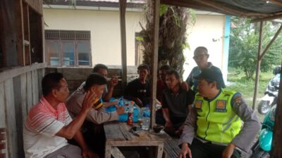 Polsek Penukal Abab Lakukan Giat Jum’at Curhat di Desa Spantan Jaya