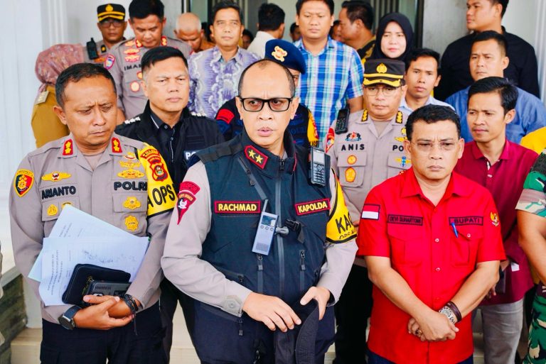 Sikapi Keberatan Caleg Muratara, Kapolda Sumsel Irjen A Rachmad Wibowo Sik : Aturan Harus Ditegakkan, Salurkan Sesuai Mekanisme