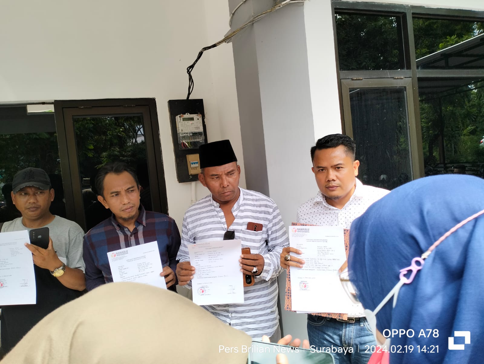 Aliansi Madura Indonesia Memenuhi Undangan Klarifikasi Bawaslu Kota Surabaya, Terkait Money Polityc (Serangan Fajar)