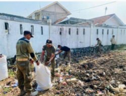 Kecamatan Sukatani Laksanakan Giat Jumsih Dan Jum’at Berkah