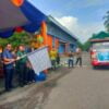 Bambang Soekwanto PJ Bupati Bondowoso Berangkatkan Bantuan Pangan Dari Gudang BULOG