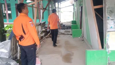 BPBD Kabupaten Bekasi Gerak Cepat Tangani Longsor di Bojongmangu