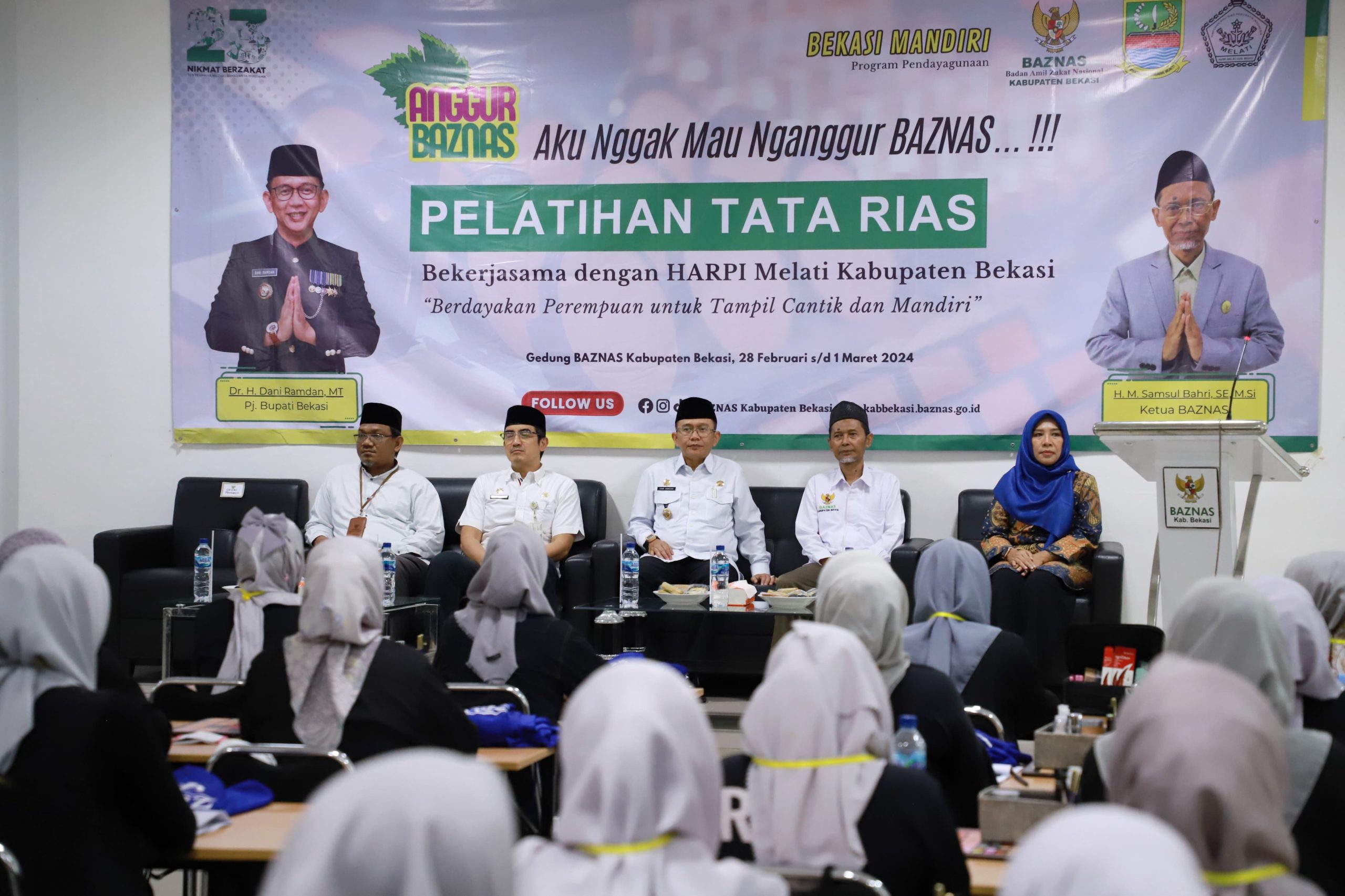Dorong Produktivitas ZIS, Baznas Kabupaten Bekasi Kembali Gelar Pelatihan Tata Rias