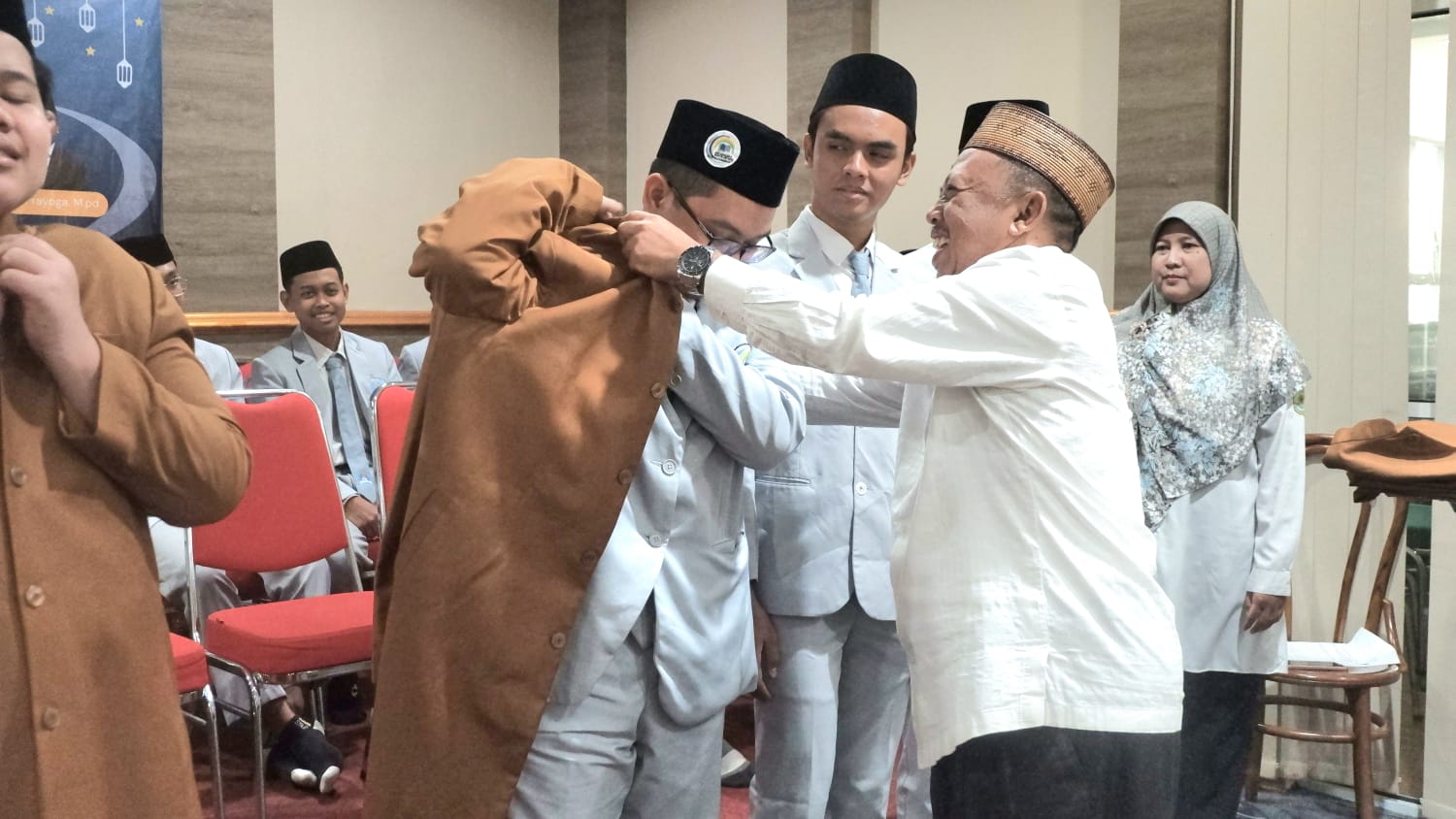 MAN 4 Jakarta Kirim 32 Imam Tarawih ke 14 Masjid di Jakarta, Bekasi, Tangsel