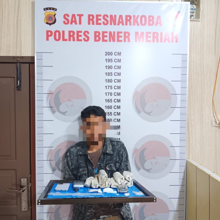 Peria 22 Tahun Terduga Bandar Narkotika Diamankan Polisi Beserta Barang Bukti