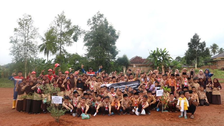 PT. Pertamina EP Adera Field, Menginisiasi Giat Tanam 1.000 Pohon, Peduli Lingkungan & Sampah Sejak Dini