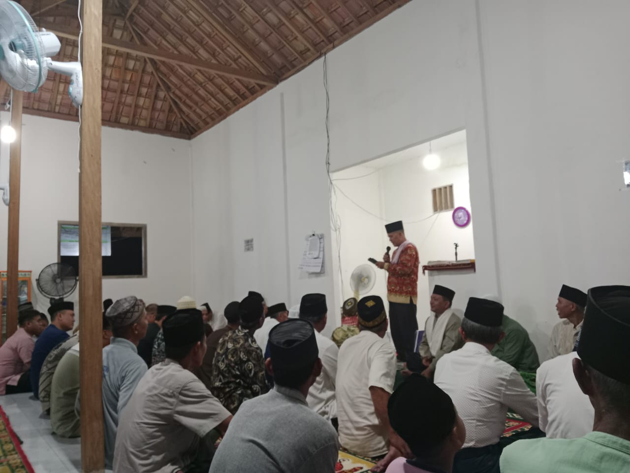 Polres PALI, Dampingi Wakil Bupati Pada Giat Safari Ramadhan 1445 H. di Masjid Al-Hidayah Desa Mangku Negara Kecamatan Penukal