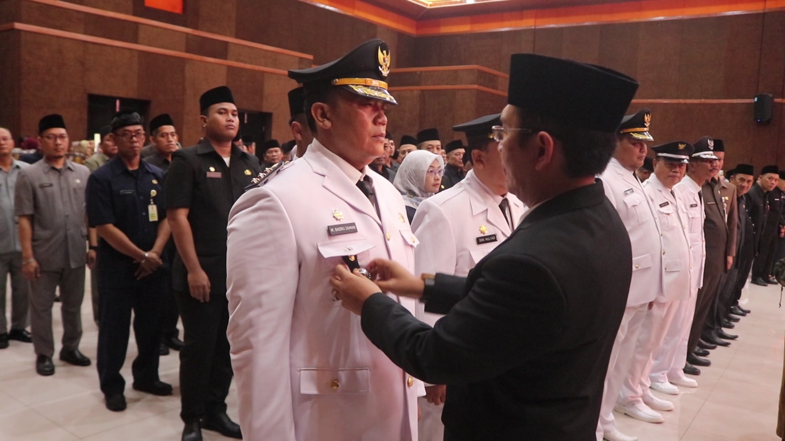 Pj Bupati Dani Ramdan Lantik 154 Pejabat Administrator dan Pengawas di Lingkungan Pemkab Bekasi