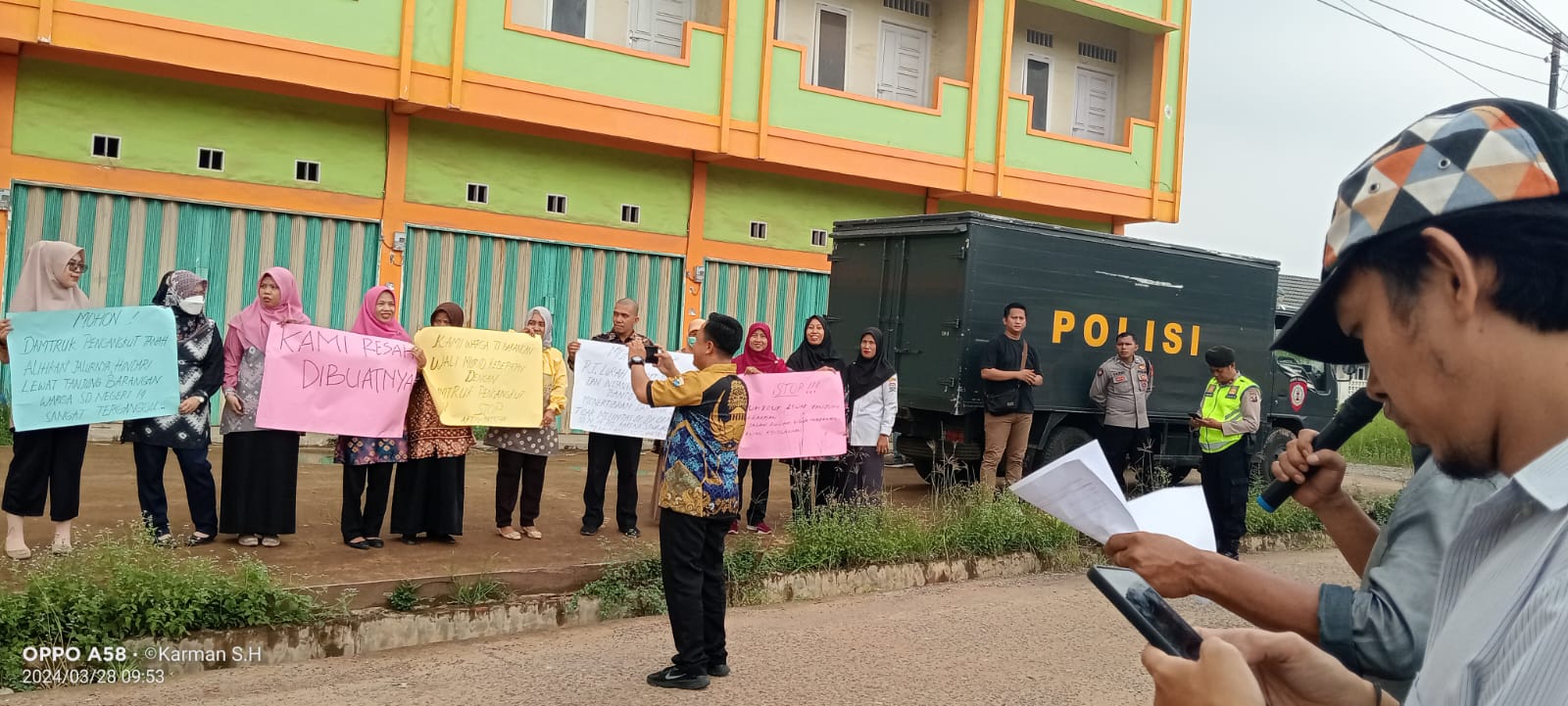 Forum Masyarakat Tanjung Aur dan Masyarakat Tanjung Barangan Bersatu Tuntut Galian C di Tutup