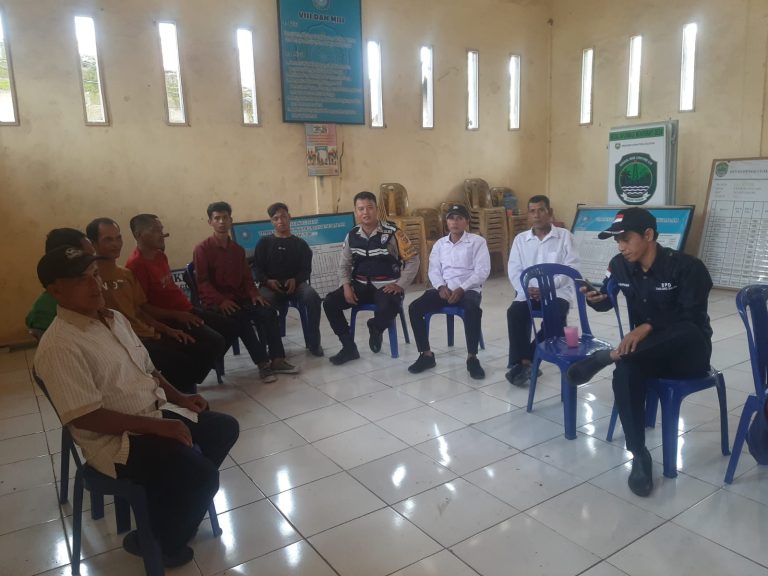 Polsek Tanah Abang Gelar Jumat Curhat di Desa Tanjung Dalam PALI