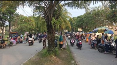 Berkah di Bulan Ramadhan, Banyak Pedagang Takjil Dadakan di Taman Firdaus Cibarusah Kota