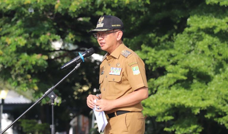 Dani Ramdan Lantik 1.714 Tenaga PPPK di Lingkungan Pemkab Bekasi