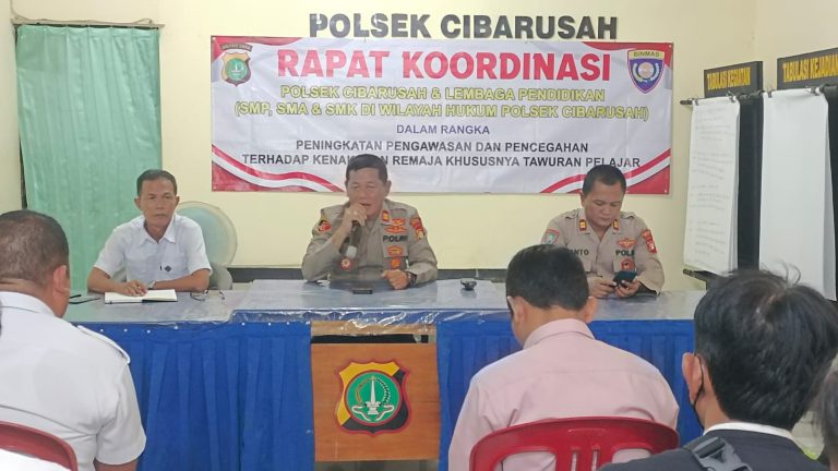 Polsek Cibarusah Gandeng Sekolah Antisipasi Kenakalan Pelajar