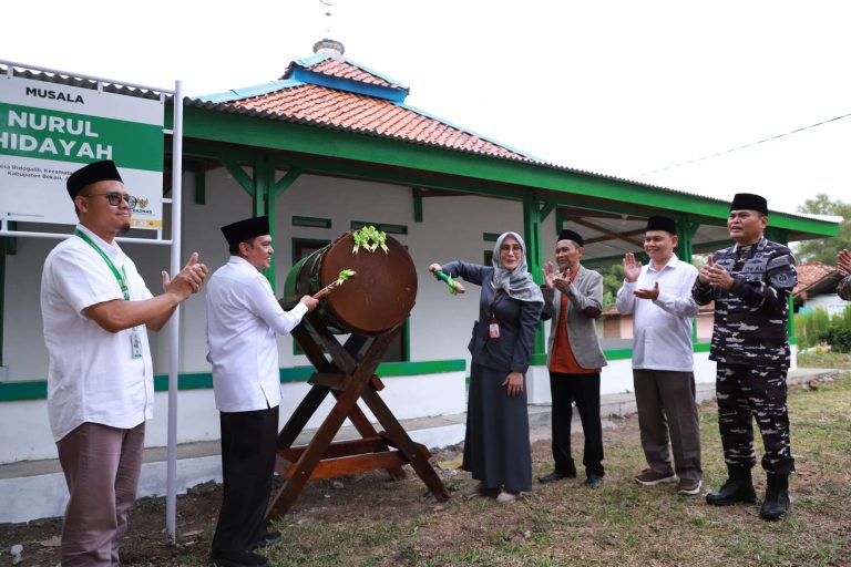 Bedah Mushola Nurul Hidayah Cibarusah, Pemkab Bekasi Apresiasi Baznas RI