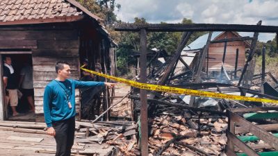 Si Jago Merah Mengamuk, Satu Unit Rumah  Terbakar