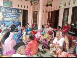 Jelang Hari Raya Fitri Jajaran Anggota FPANN dan Media Kabarnusa24.com Bagikan Ratusan Parsel dan Zakat Fitrah Kepada Kaum Dhu’afa