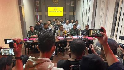 Permohonan Maaf Kapolda Papua Barat Kepada Masyarakat Kota Sorong dan Pangkoarmada III, Danpasmar 3 Sorong, dan Kesatuan TNI AL