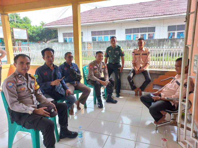 Polsek Talang Ubi Menggelar Jum’at Curhat di Desa Benuang