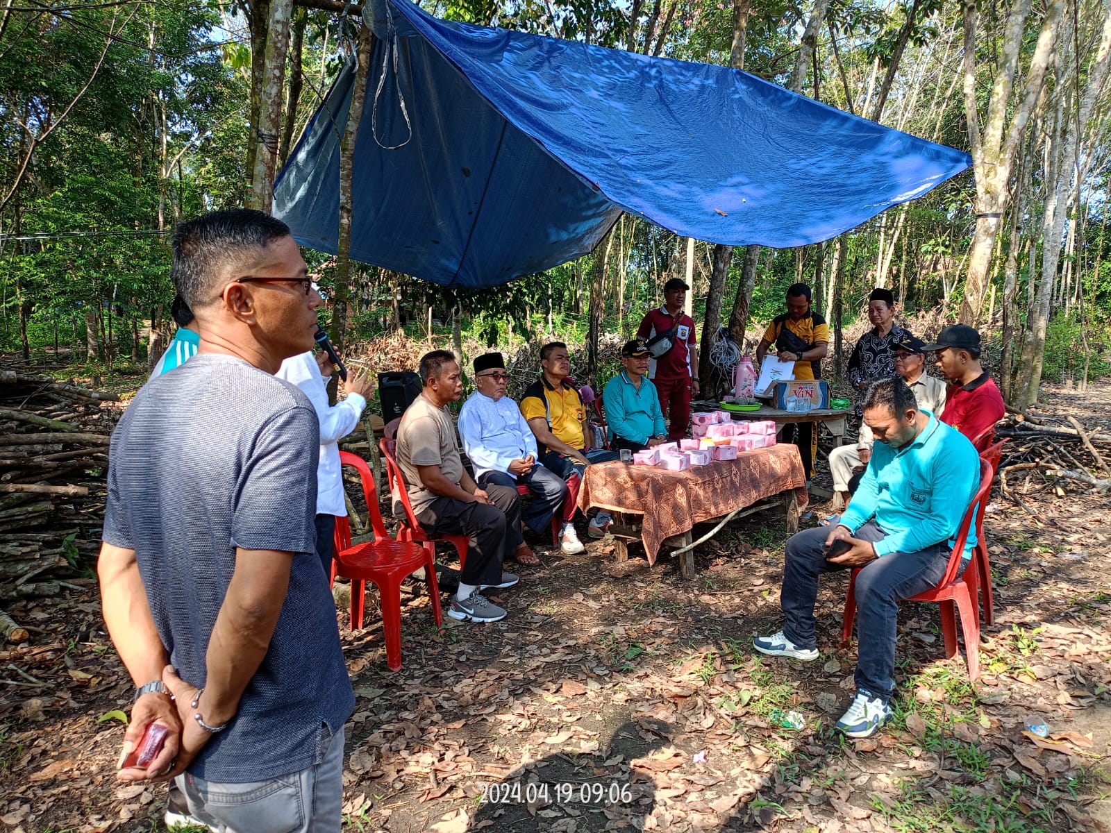 Di Tengah dinamika keamanan dan ketertiban masyarakat Polsek Tanah Abang kembali Menggelar Jumat Curhat