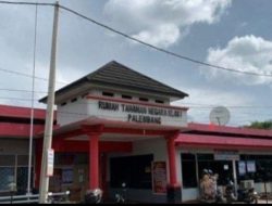Diduga Warga Binaan Rutan Pakjo Palembang Bebas Menggunakan Handphone