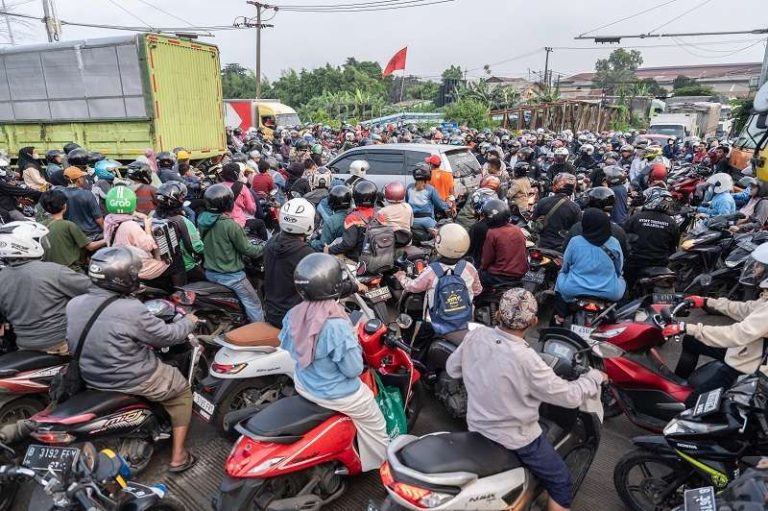 Adab-Adab Mudik Lebaran yang Harus Diperhatikan