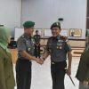 Danrem 043/Gatam Pimpin Tradisi Penerim Warga Baru Dan Penyerahan Jabatan Kasiren Korem 043/Gatam.