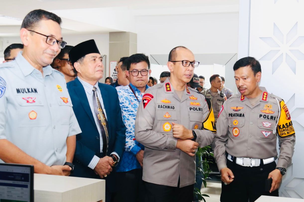 Peresmian Kantor Bersama Samsat Palembang IV , Kapolda Sumsel Irjen A Rachmad Wibowo Berharap Peningkatan Pelayanan Mayarakat