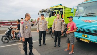 Tertibkan Kendaraan ODOL, Kapolda Sumsel Irjen A Rachmad Wibowo Tempatkan 9 Personel di UPPKB Kertapati