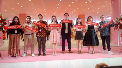 Grand Opening Miniso Pink di Aeon Mall Deltamas Hadirkan Artis Natasha Wilona