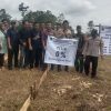 Pemerintah Desa Sungai Baung Laksanakan Titik Nol Sebagai Tanda Dimulainya Pembangunan Jalan Setapak Dusun 7